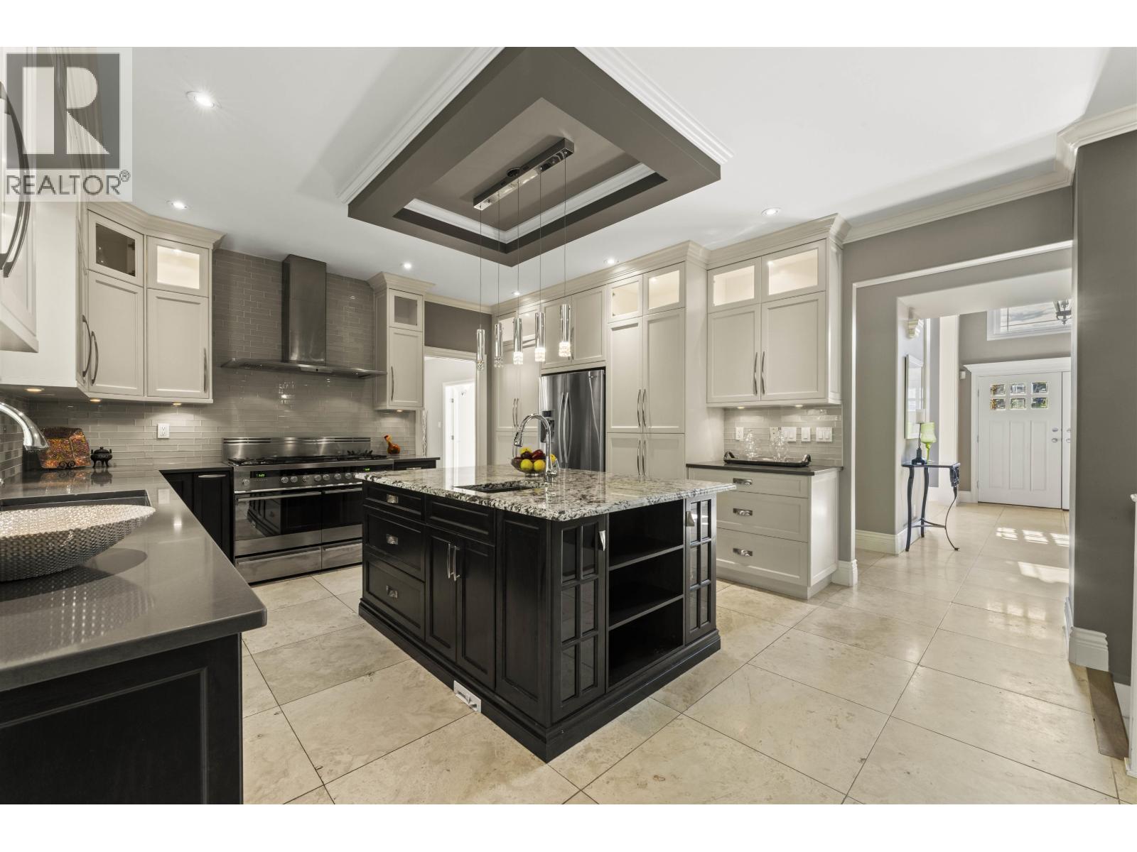 3172 HALLAM COURT, Coquitlam