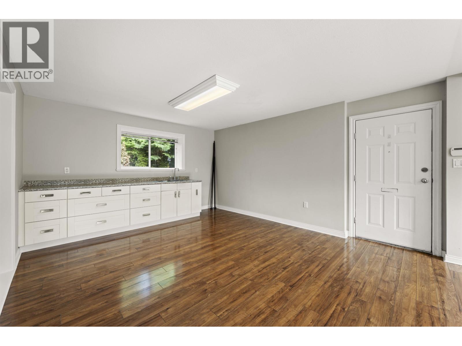 3172 HALLAM COURT, Coquitlam
