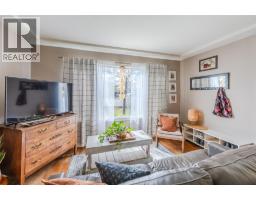 Bedroom - 797 Forestbrook Drive, Penticton, BC V2A2E6 Photo 7