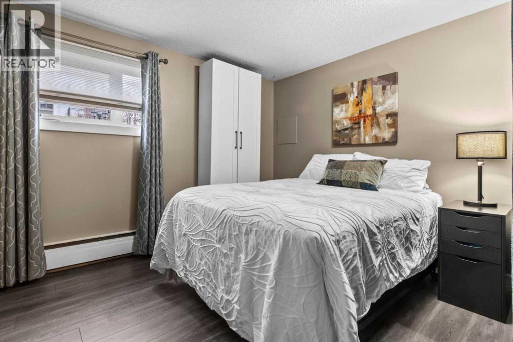 #102 723 57 Avenue SW - 25