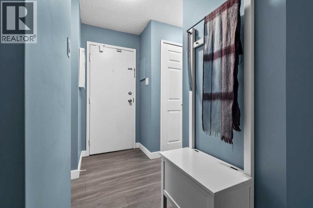 #102 723 57 Avenue SW - 8
