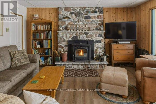 2097 HAMBLY LANE - Image 25