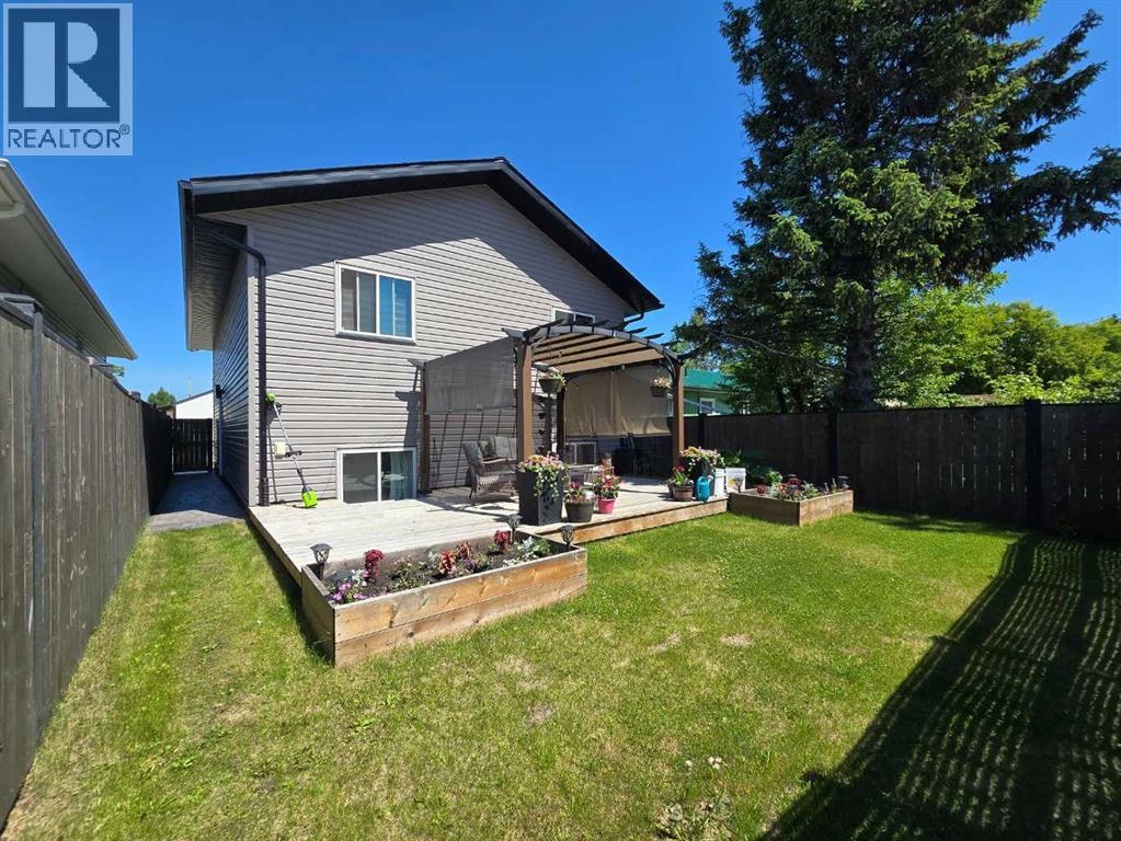 4819 17 Avenue - 21