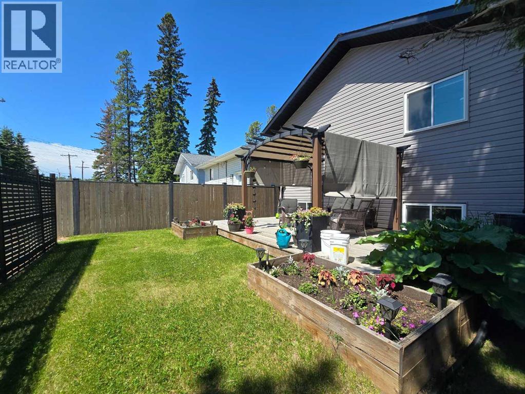 4819 17 Avenue - 23