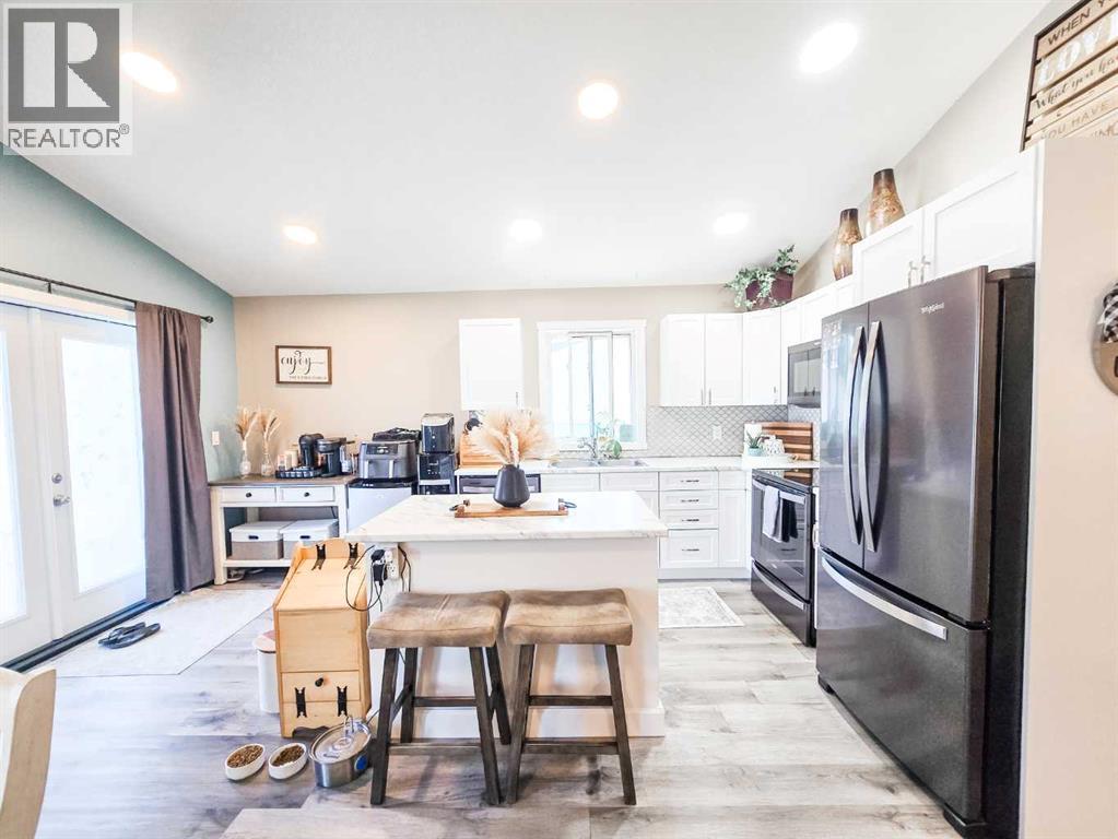 4819 17 Avenue - 5