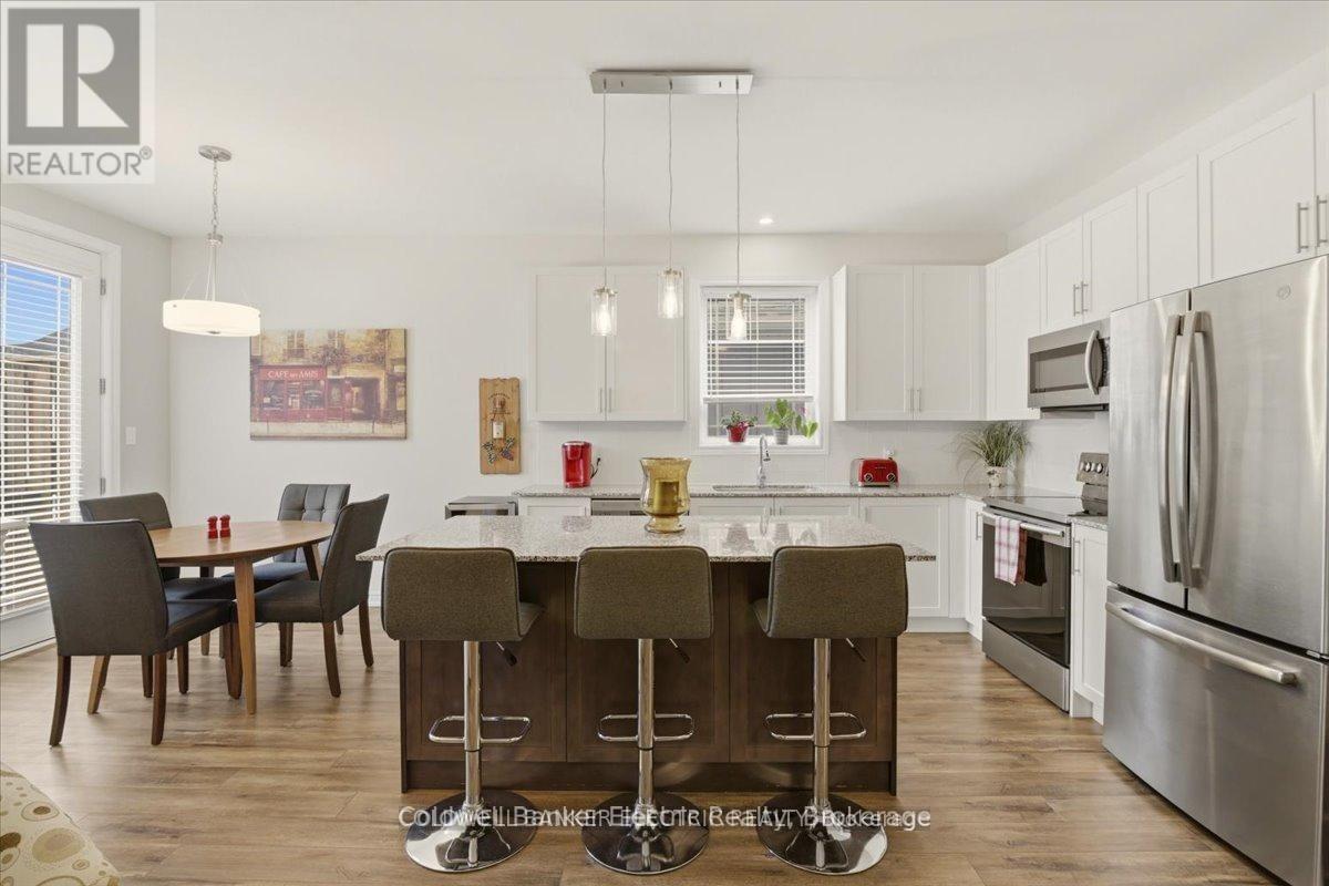 #14 80 MARSH AVENUE - 17