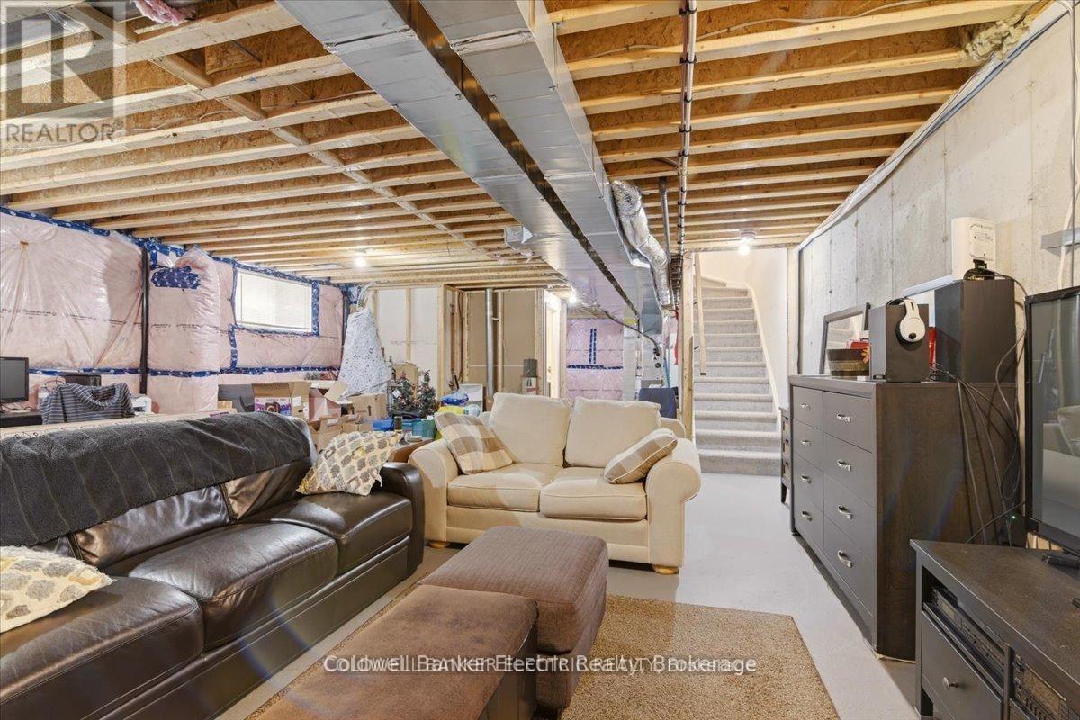 #14 80 MARSH AVENUE - 21