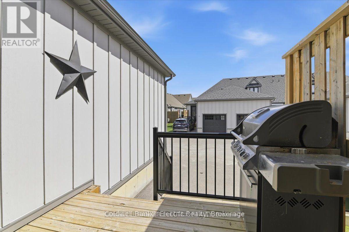 #14 80 MARSH AVENUE - 26