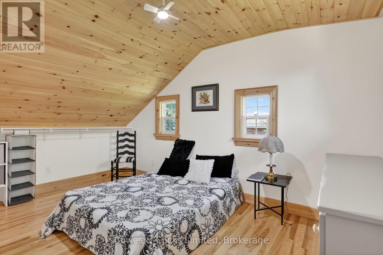 49 LONG BEACH ROAD - 24