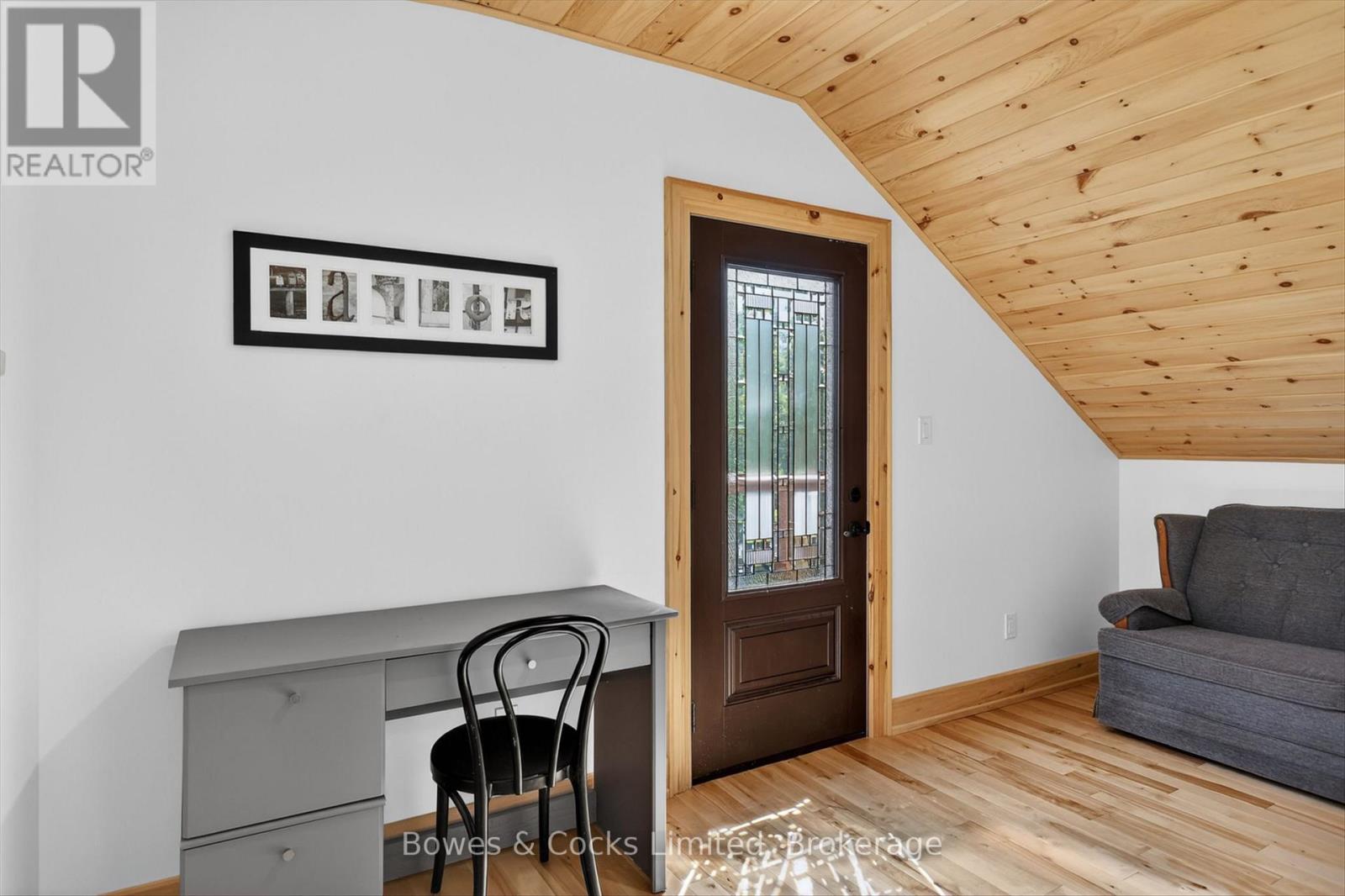 49 LONG BEACH ROAD - 27