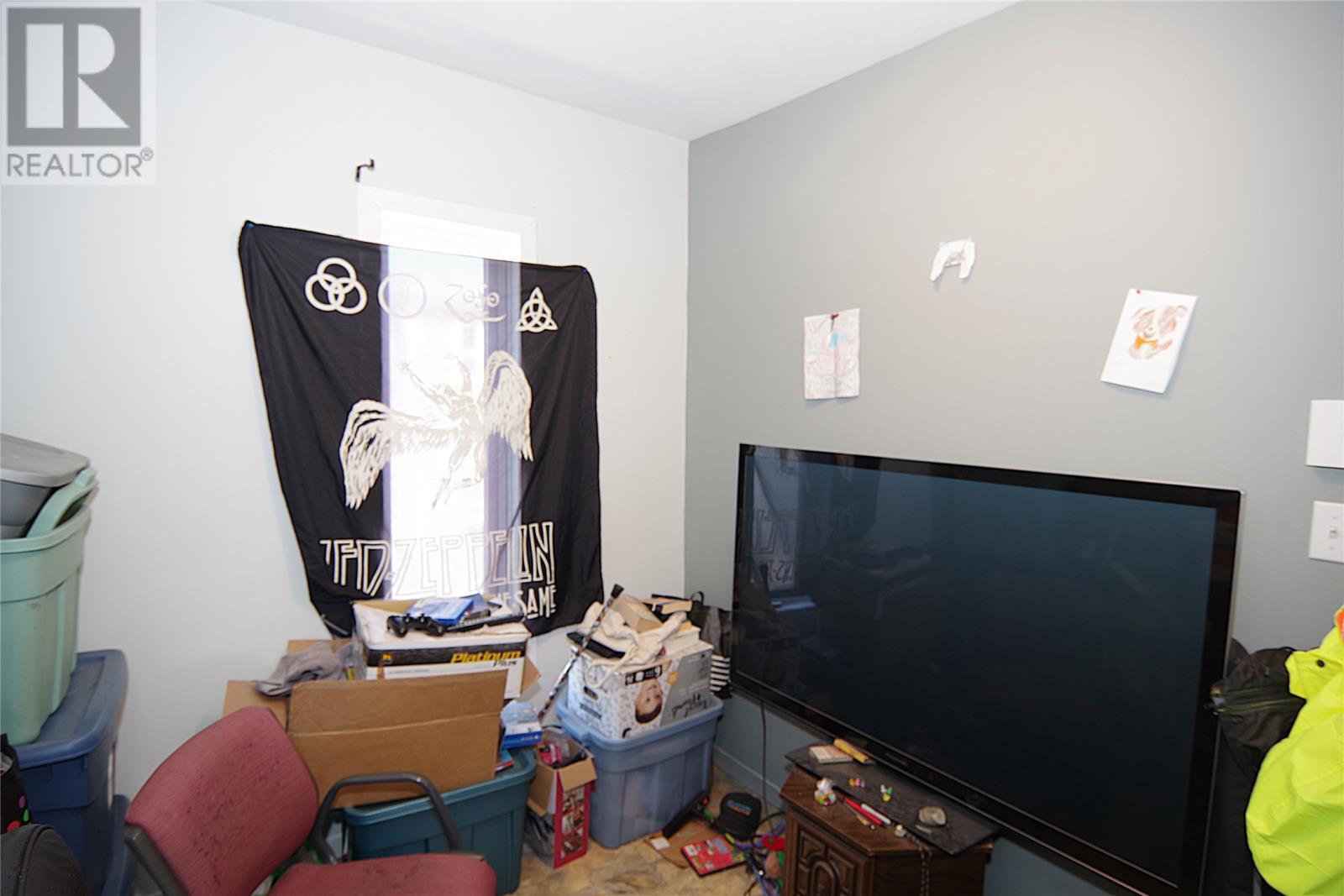 41 Monroe Street - 12