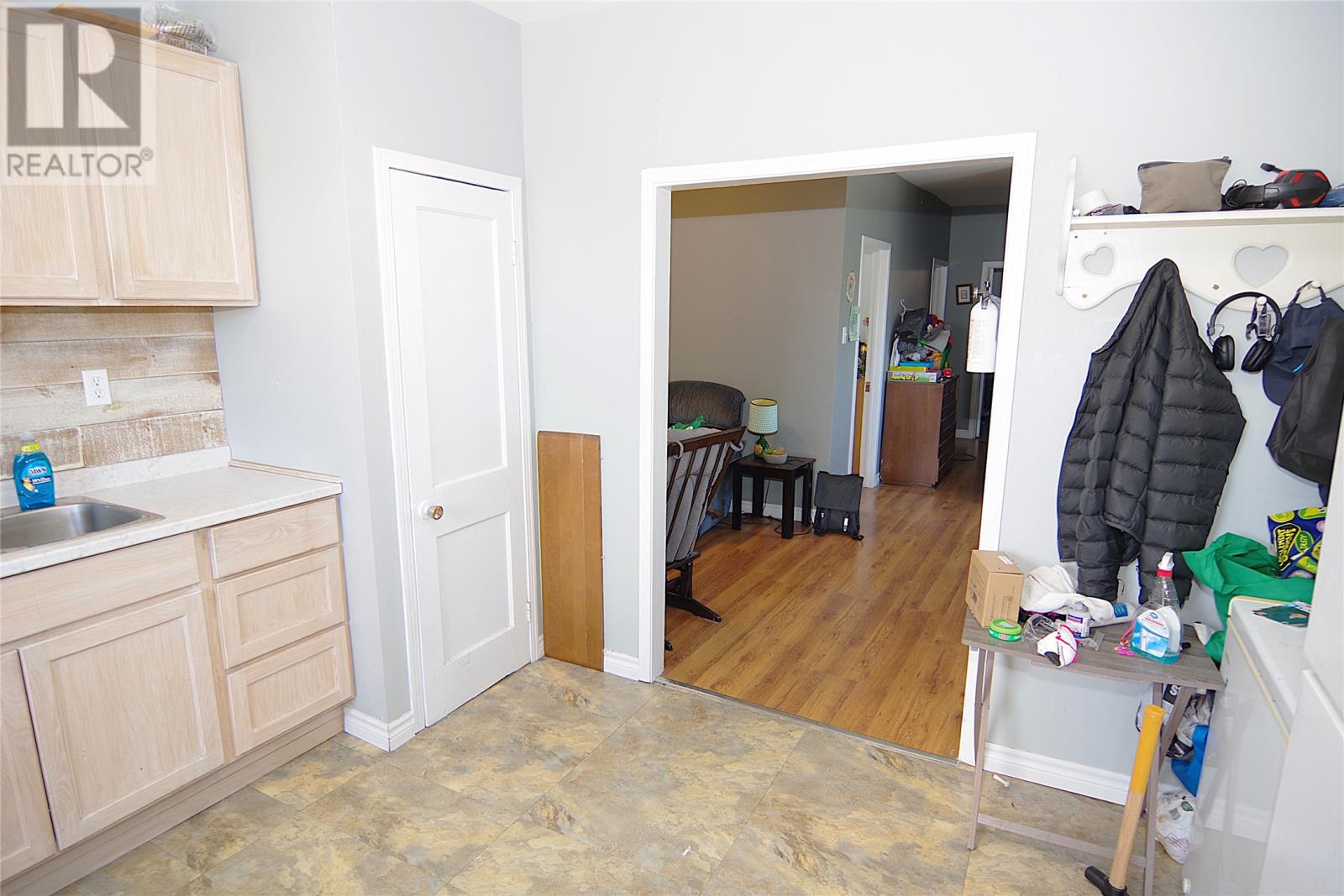 41 Monroe Street - 6