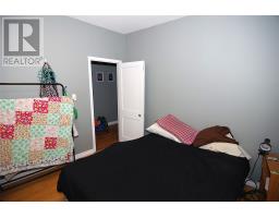 41 Monroe Street thumbnail 11