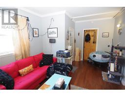 41 Monroe Street thumbnail 15
