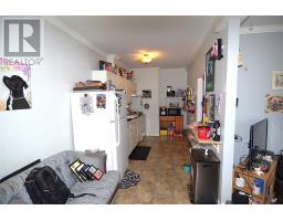41 Monroe Street thumbnail 16