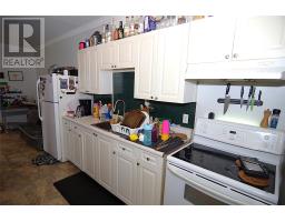 41 Monroe Street thumbnail 19