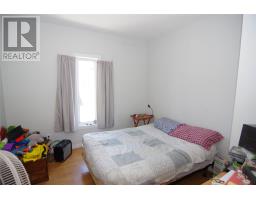 41 Monroe Street thumbnail 9