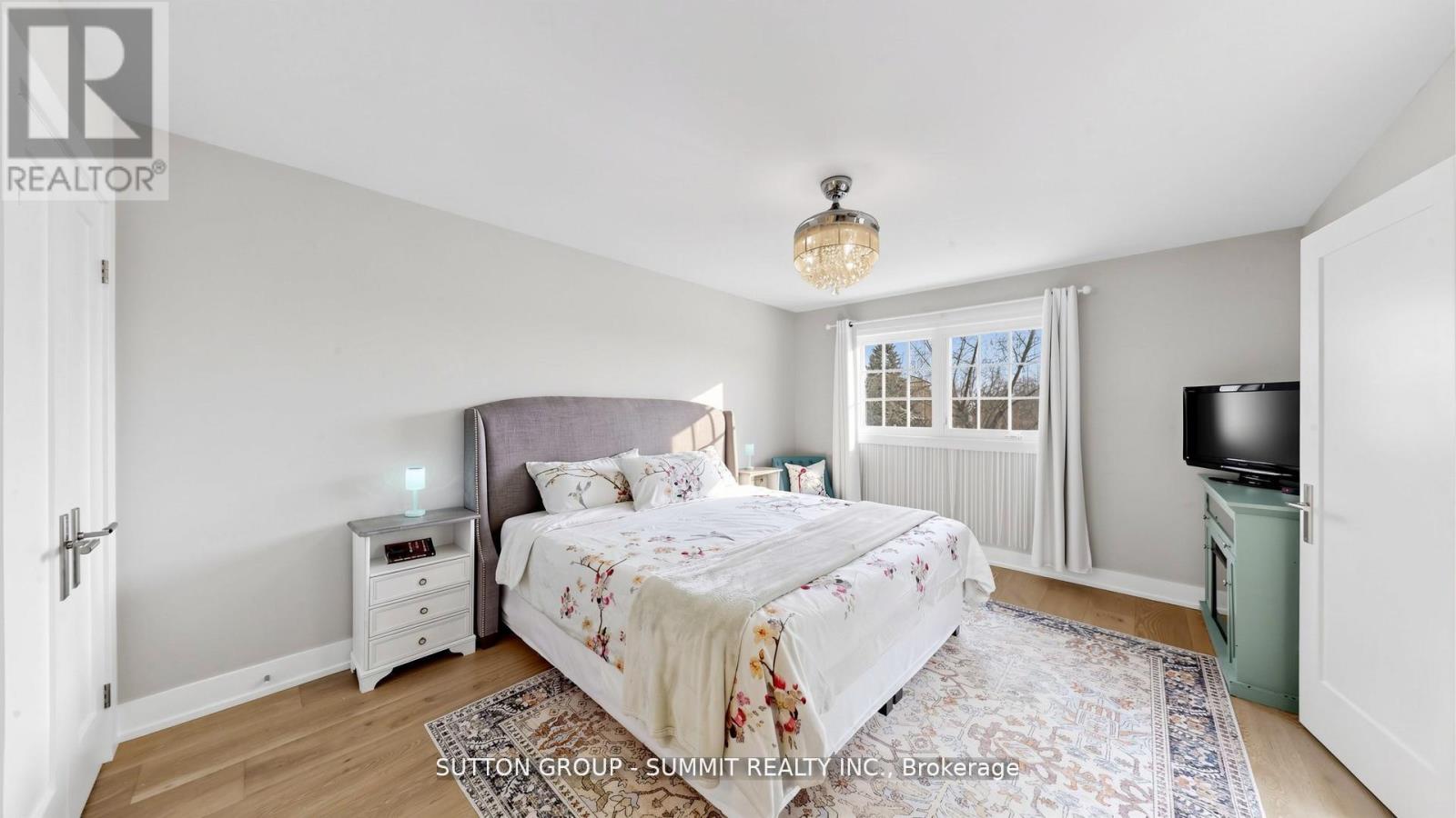 2427 RAVENSTHORPE CRESCENT - 23
