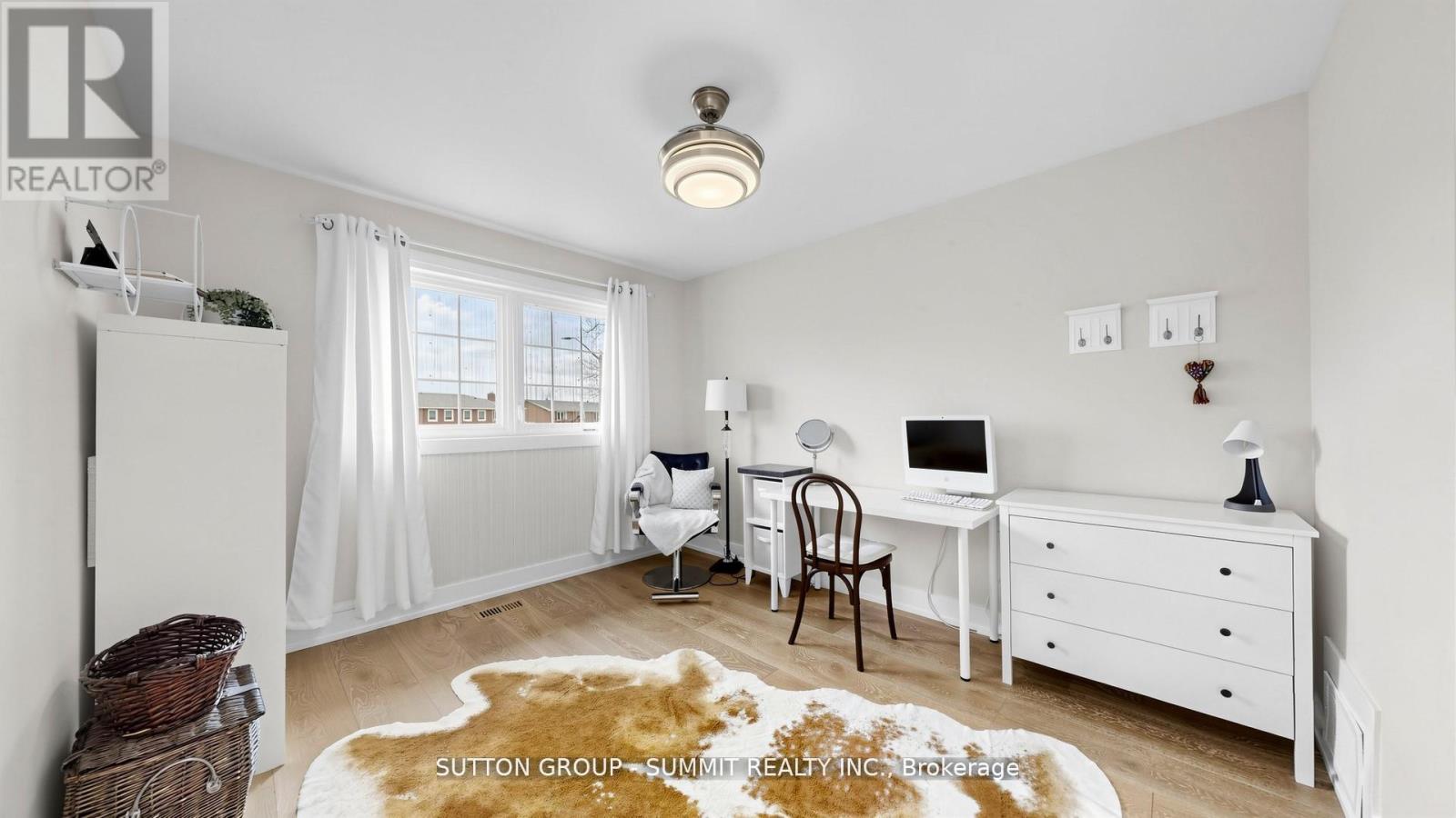 2427 RAVENSTHORPE CRESCENT - 30