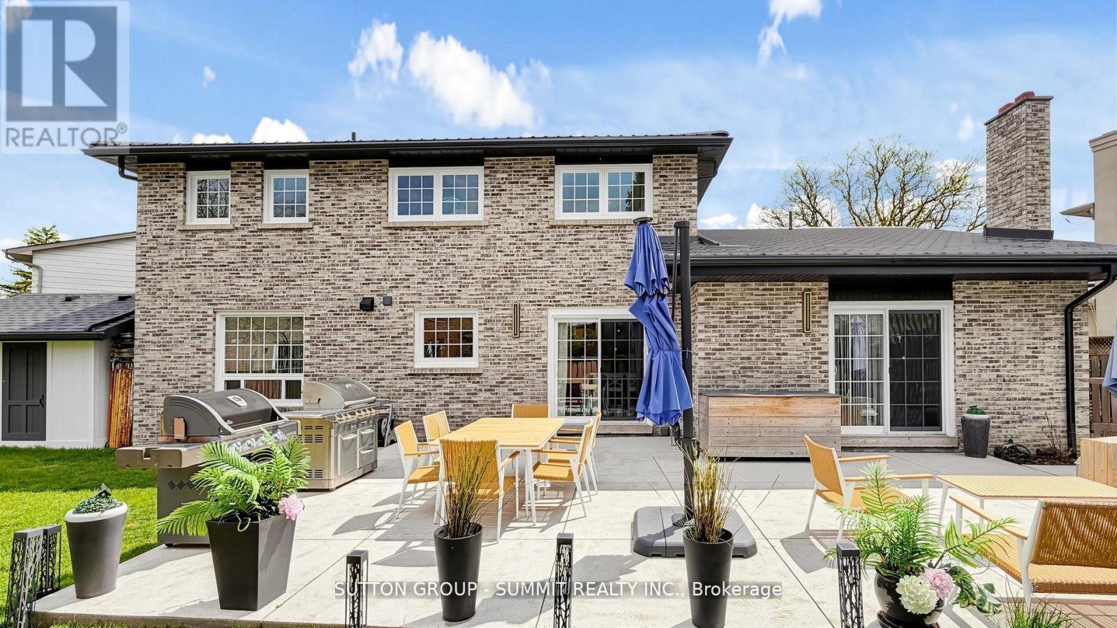 2427 RAVENSTHORPE CRESCENT - 44