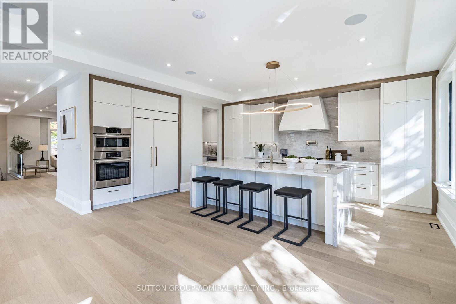 25 YORKVIEW DRIVE - 11