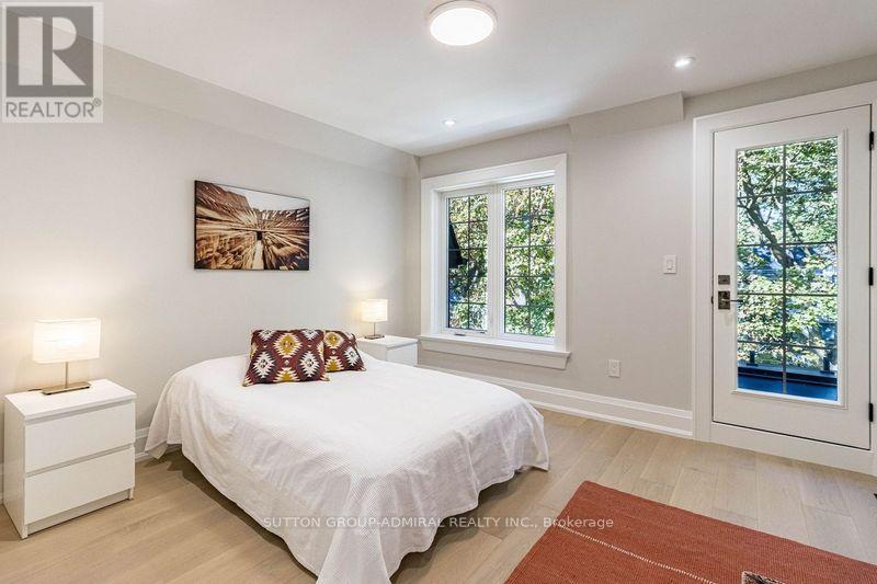 25 YORKVIEW DRIVE - 24