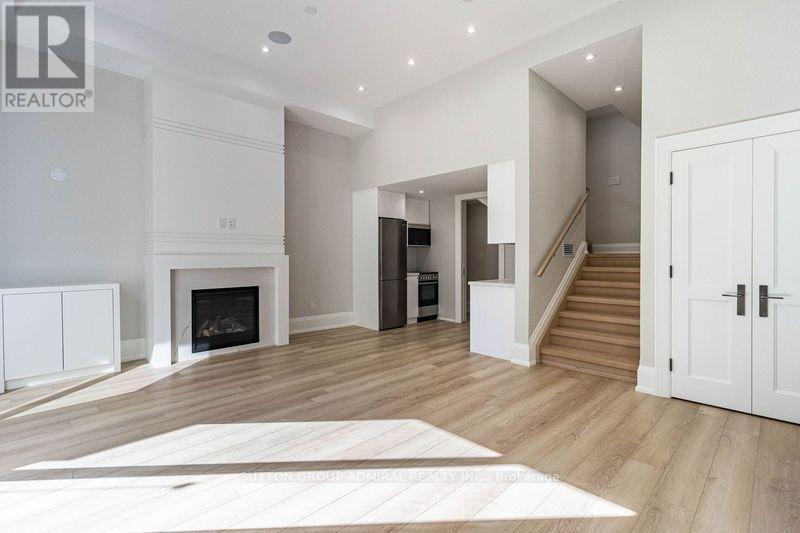 25 YORKVIEW DRIVE - 31