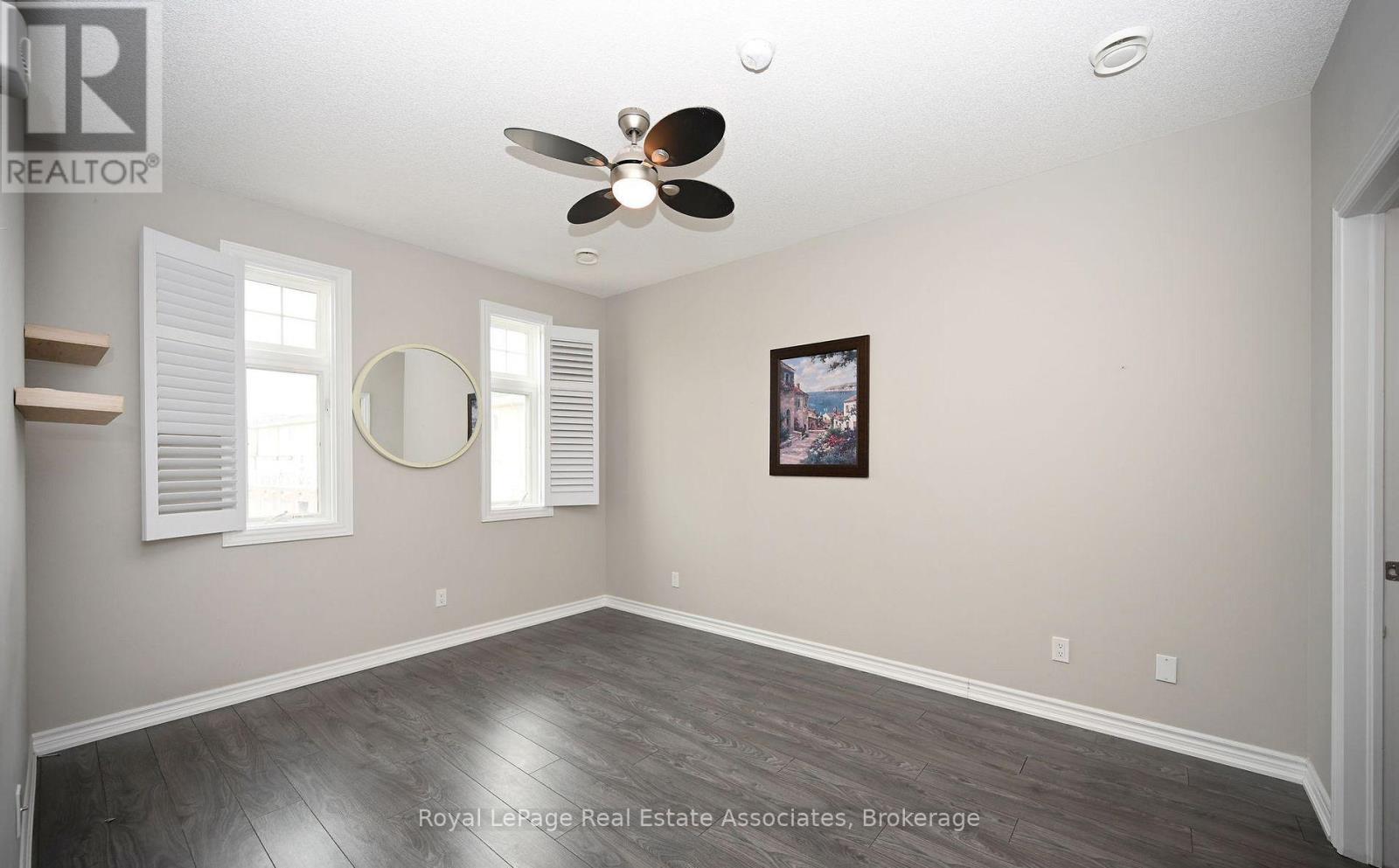 #209 1370 COSTIGAN ROAD - 26