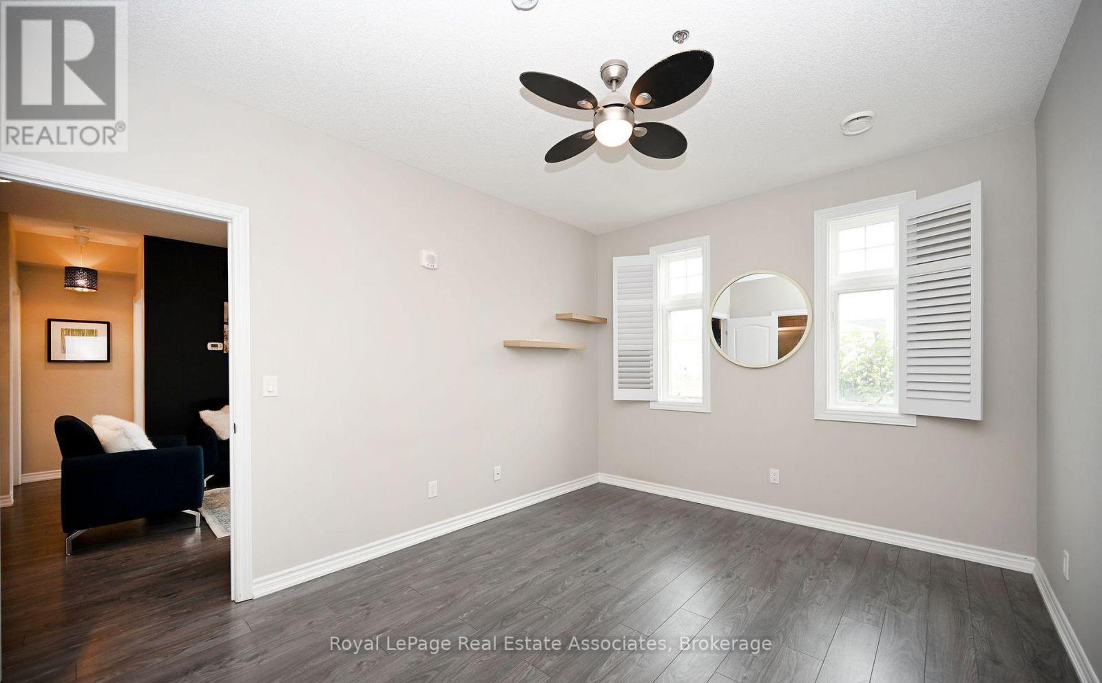 #209 1370 COSTIGAN ROAD - 27