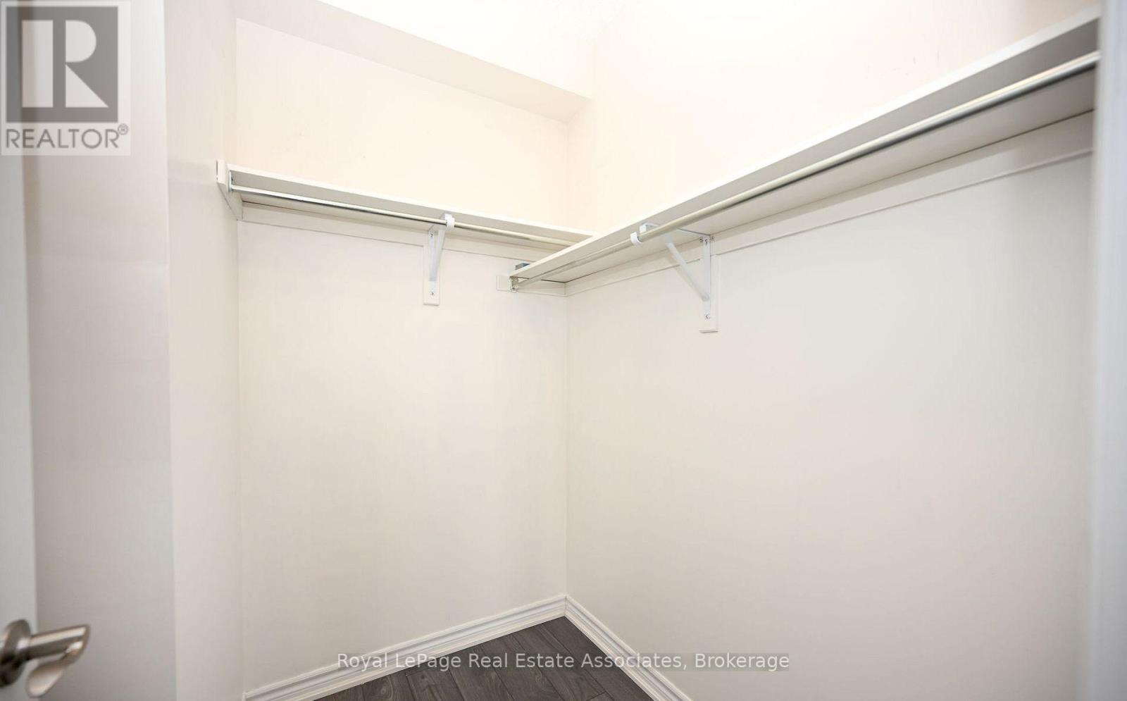 #209 1370 COSTIGAN ROAD - 34