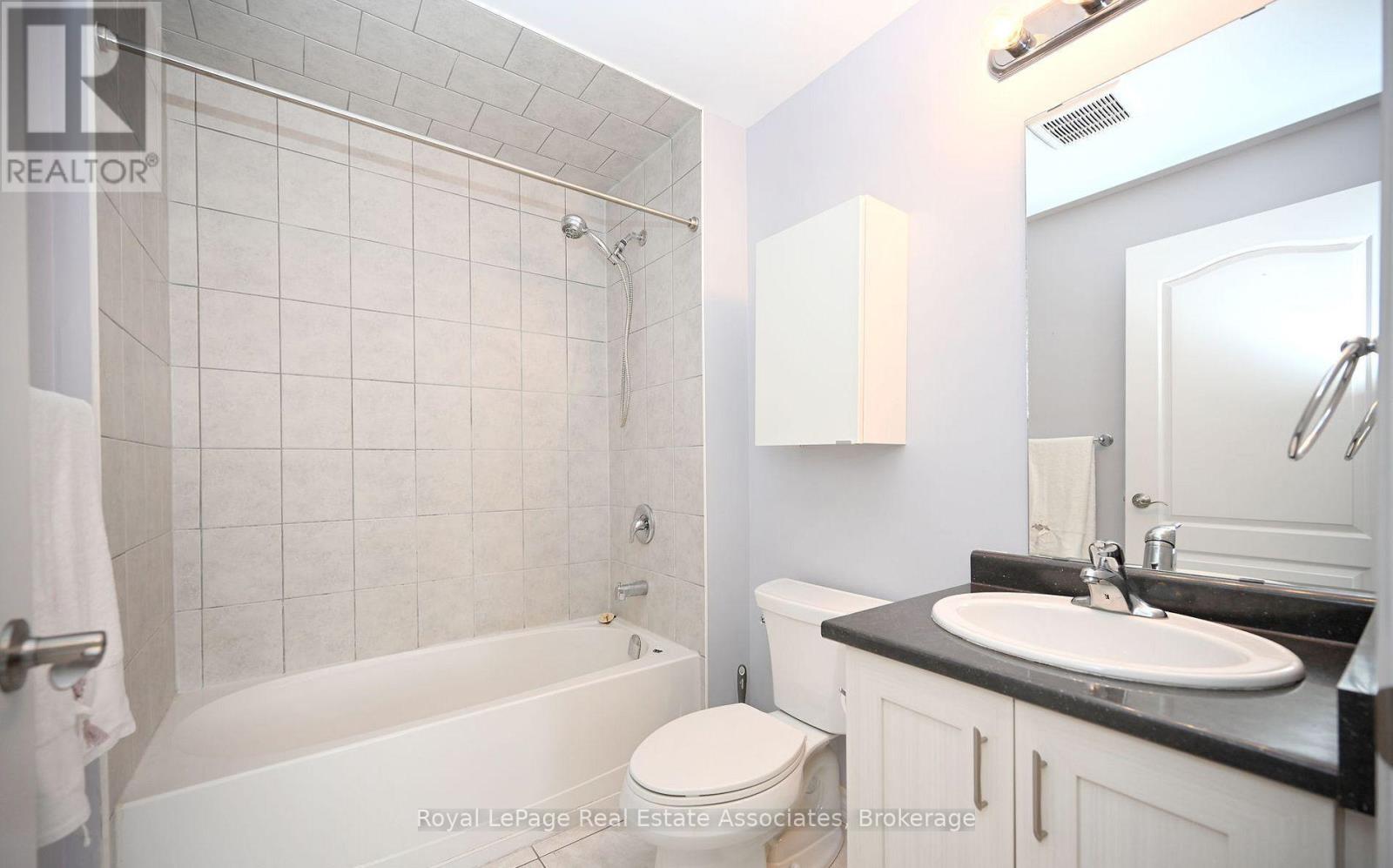 #209 1370 COSTIGAN ROAD - 35