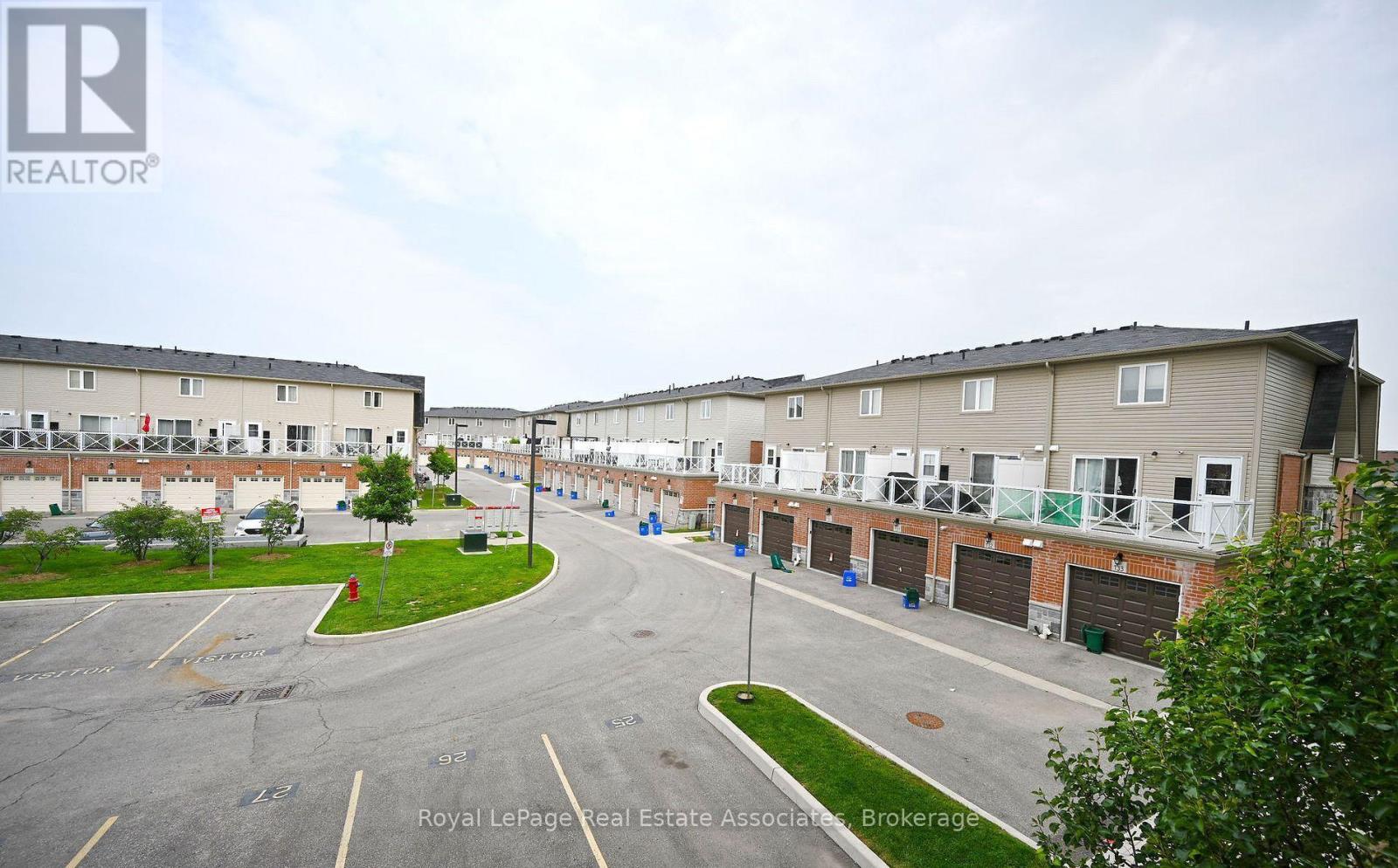 #209 1370 COSTIGAN ROAD - 40