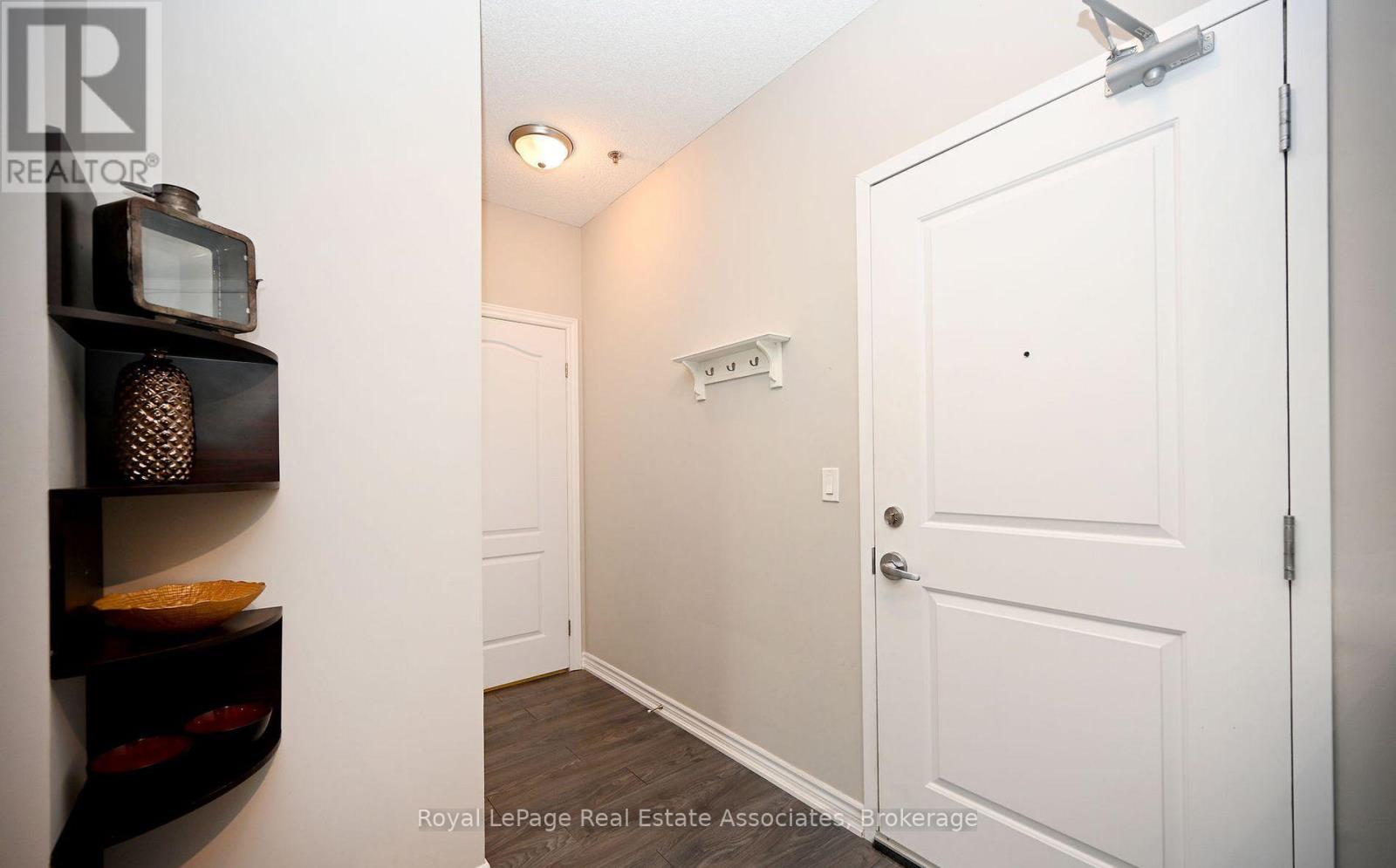 #209 1370 COSTIGAN ROAD - 9