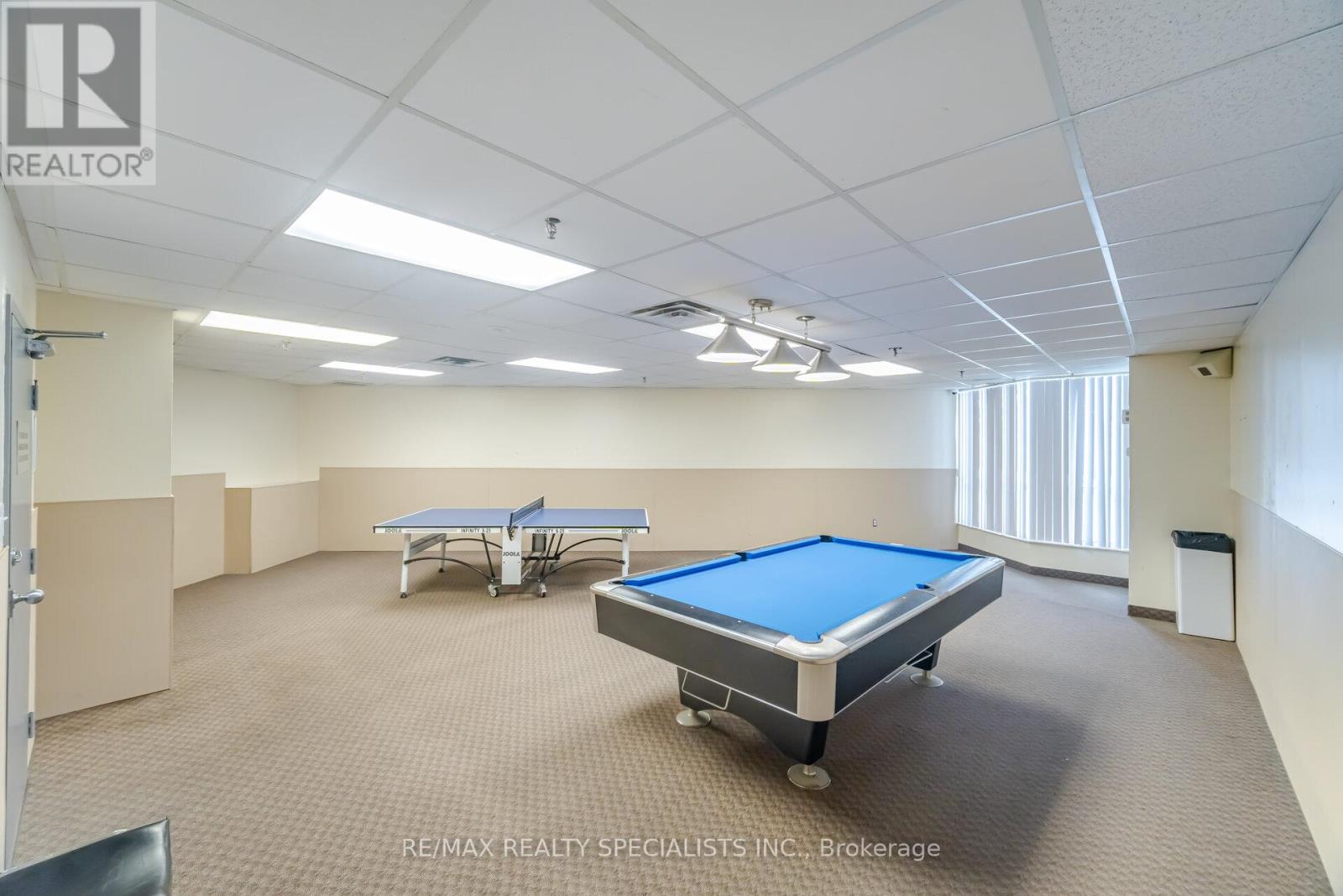 #805 5 ROWNTREE ROAD N - Image 38