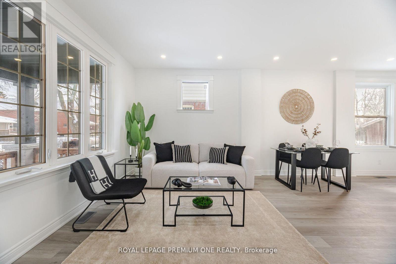 71 MILL STREET S - 8