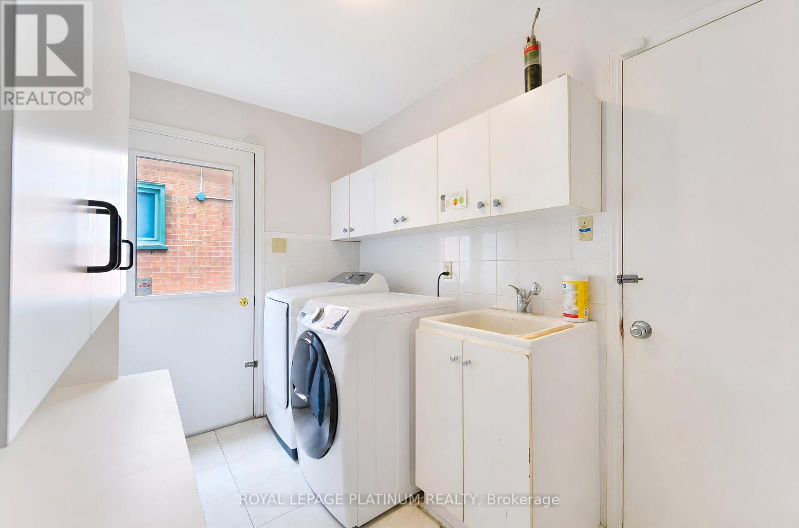 12 O'HARA PLACE - 18