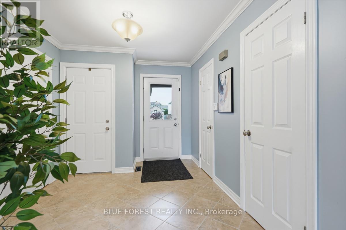 1367 REARDON BOULEVARD - 4