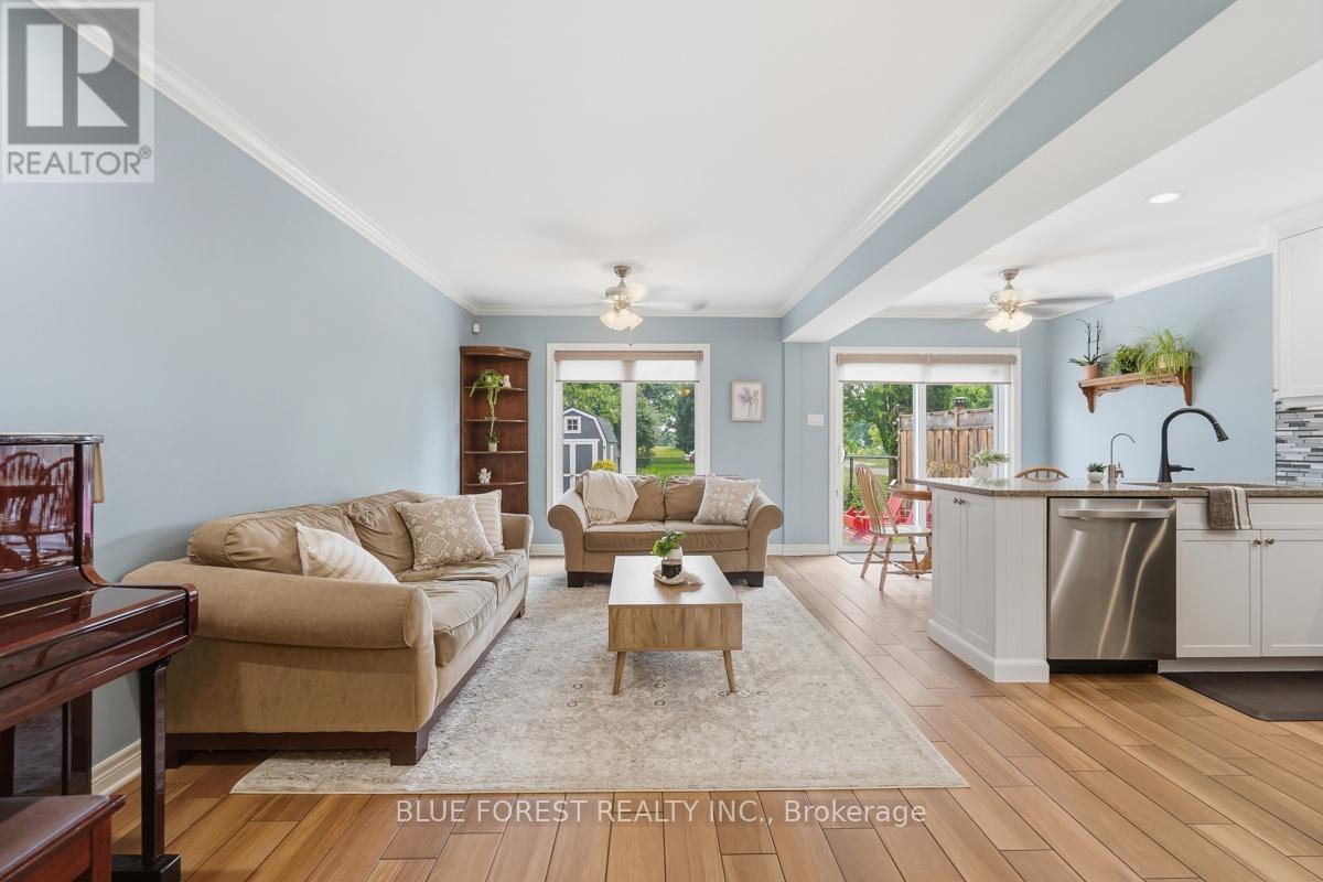 1367 REARDON BOULEVARD - 6