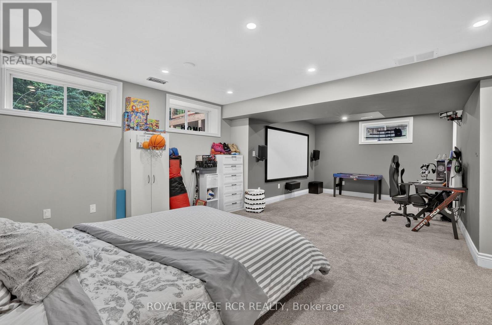 224 MURIEL STREET - 33