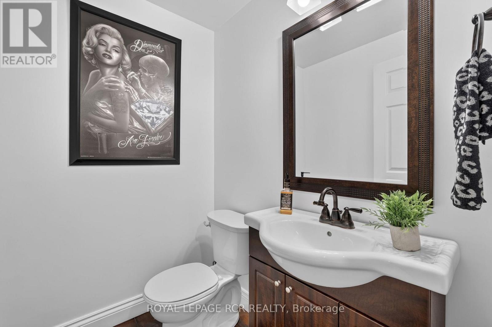224 MURIEL STREET - 36