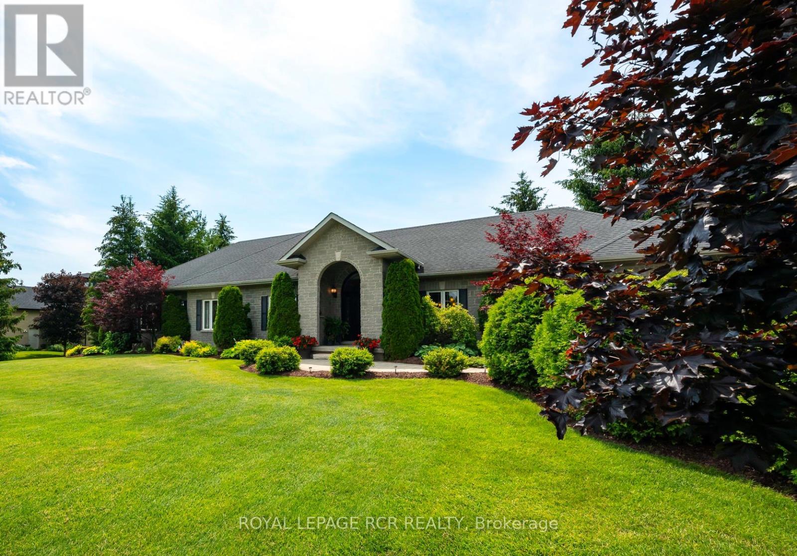 6 BROOKHAVEN CRESCENT - 5