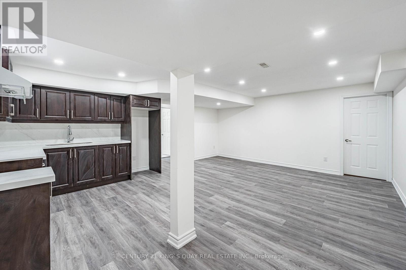 251 CORNELL PARK AVENUE - 39
