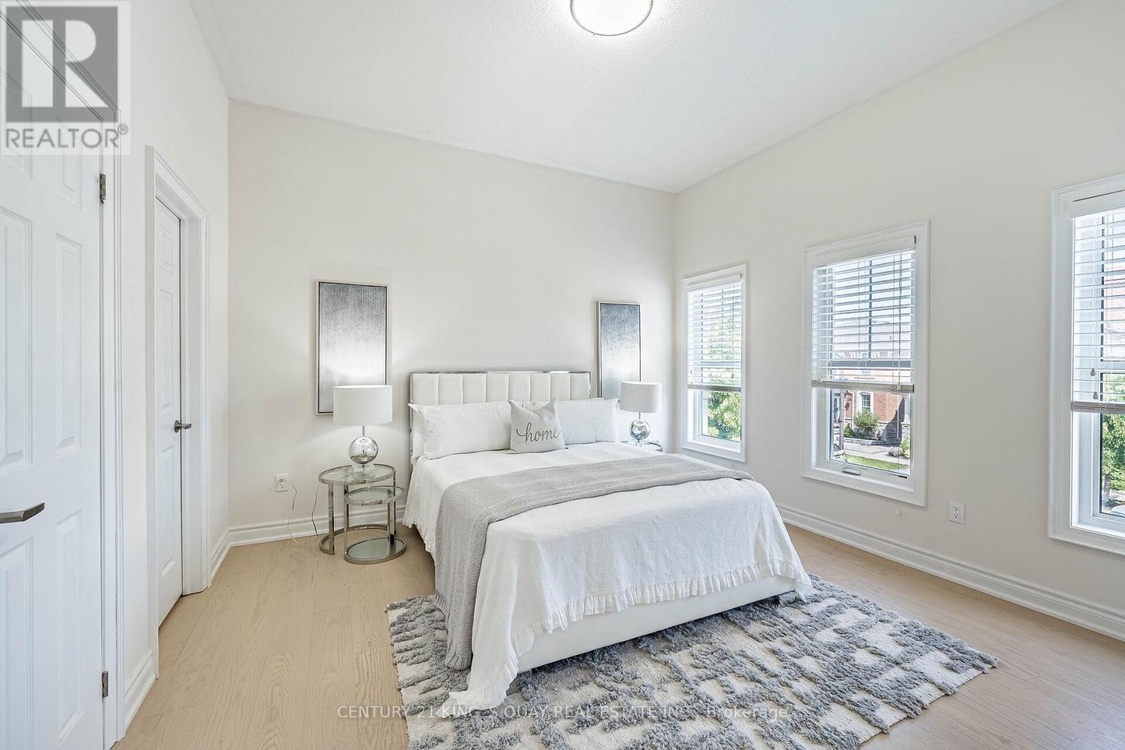 251 CORNELL PARK AVENUE - 27