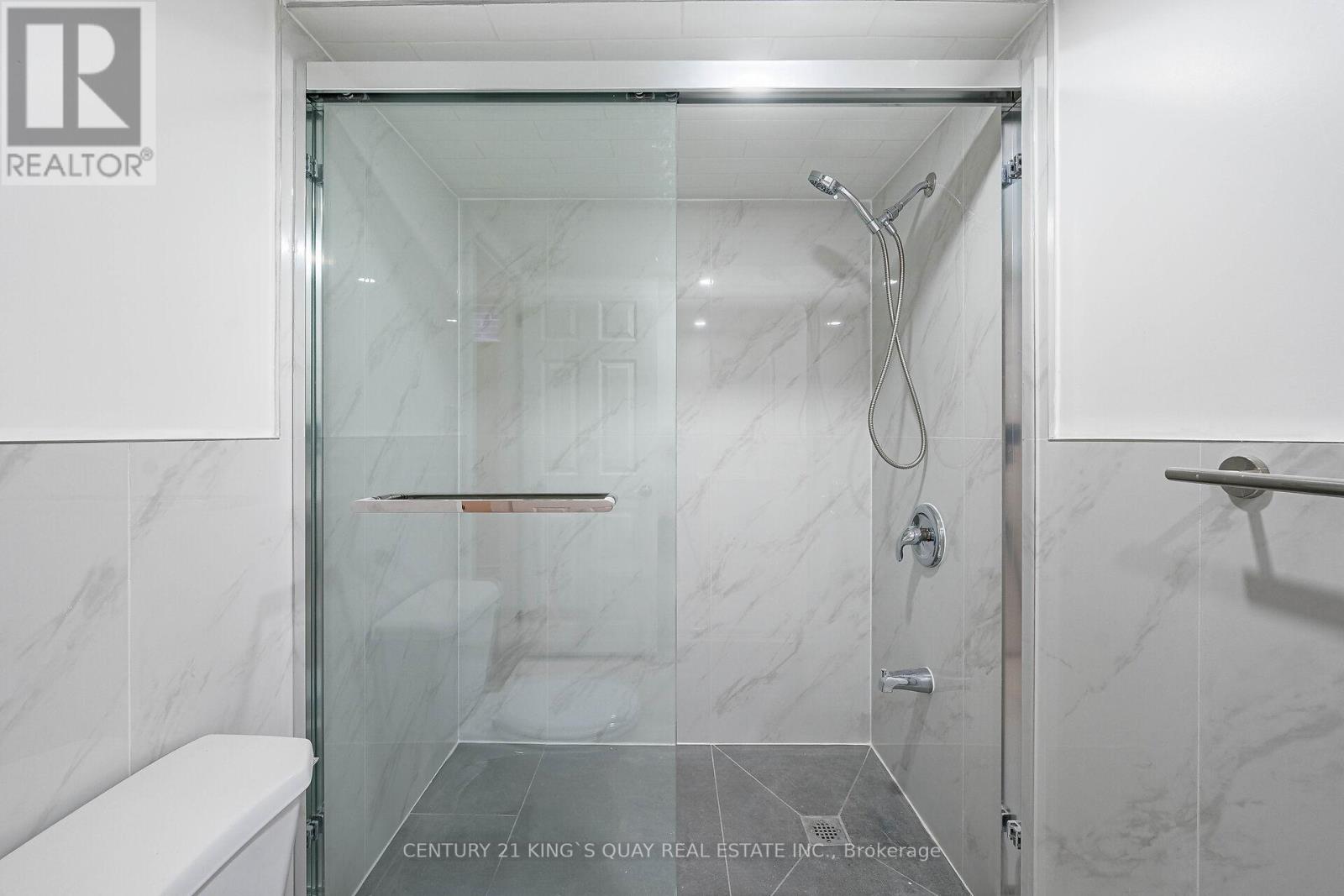 251 CORNELL PARK AVENUE - 47