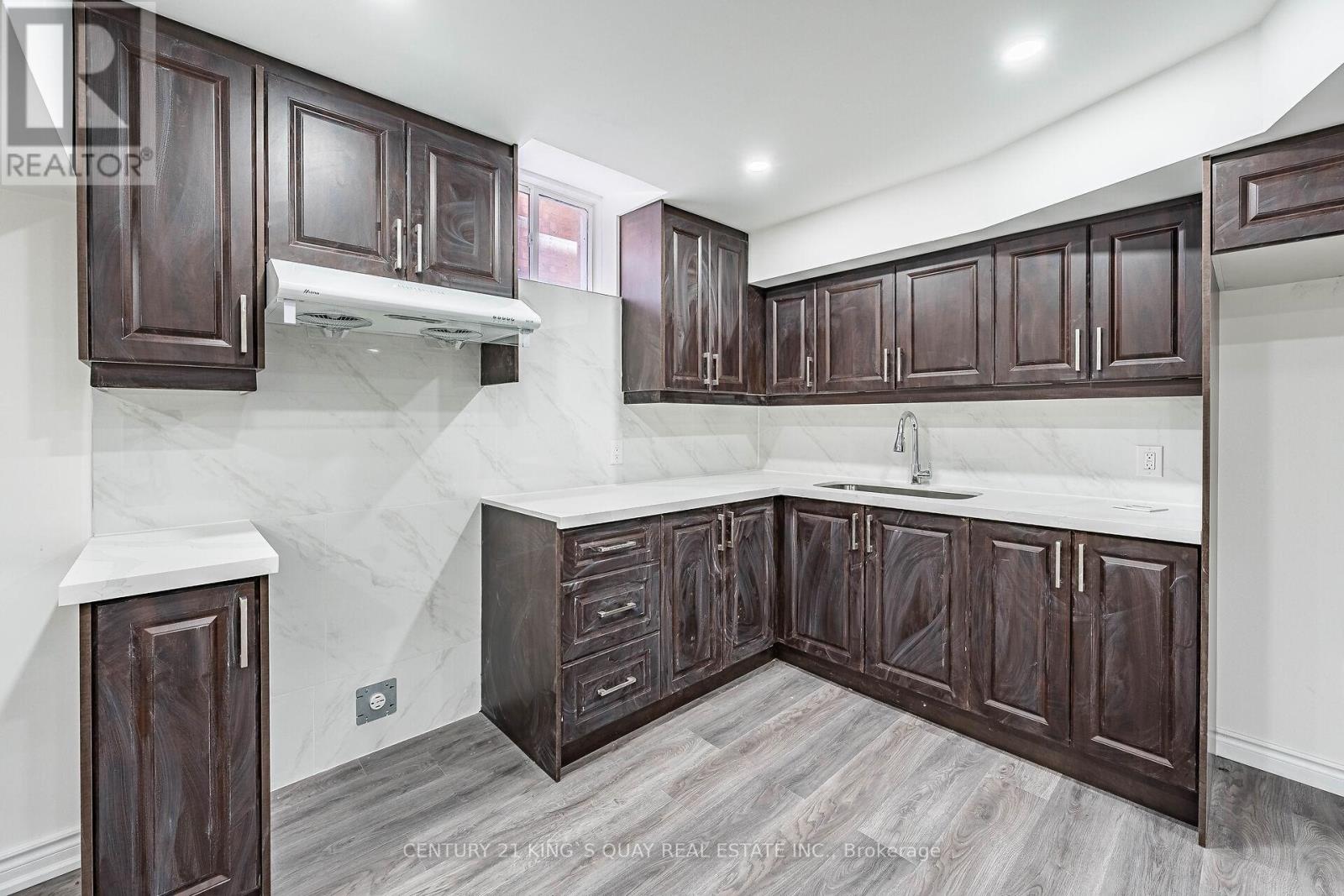 251 CORNELL PARK AVENUE - 41