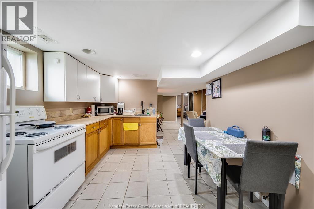 2075 OTTAWA STREET - 22