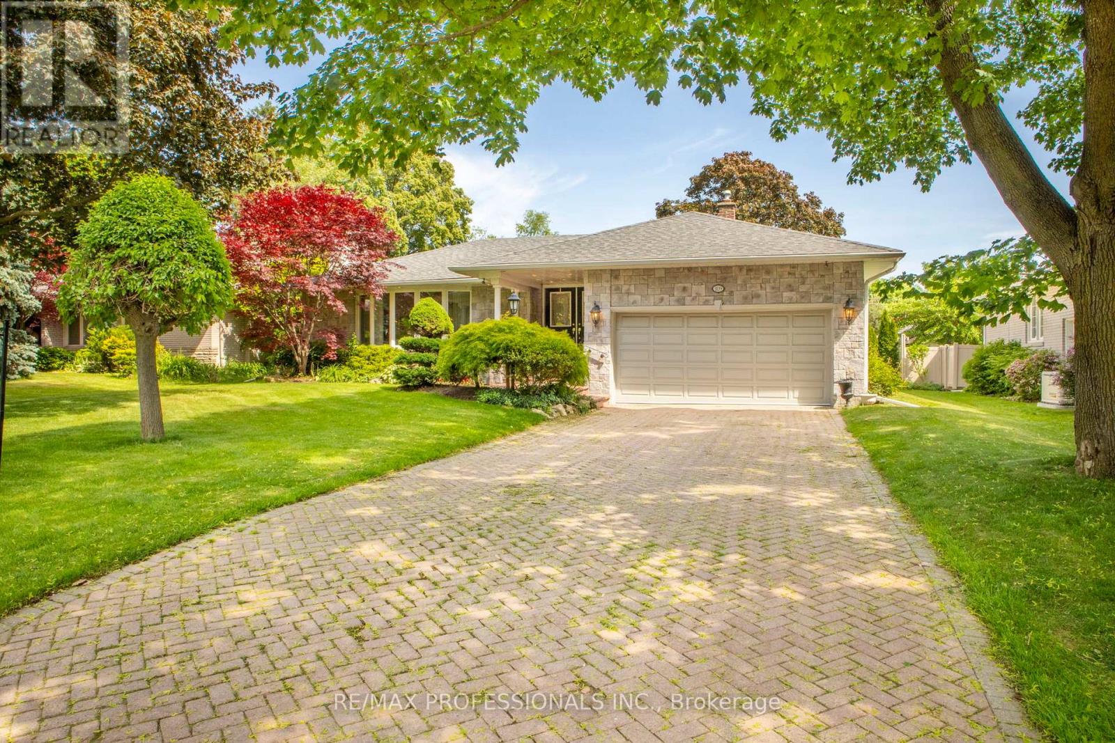 109 PRINCESS MARGARET BOULEVARD - 2
