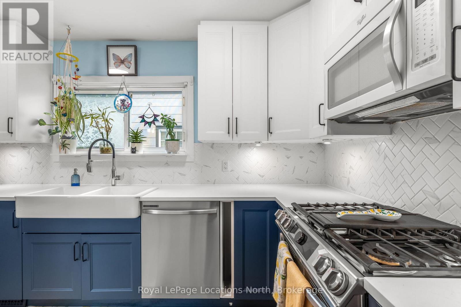 520 MAPLE STREET - 13