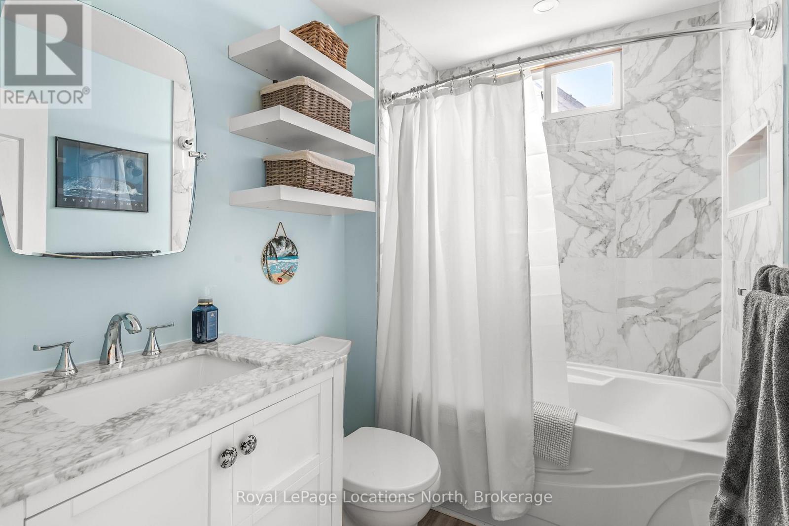 520 MAPLE STREET - 23