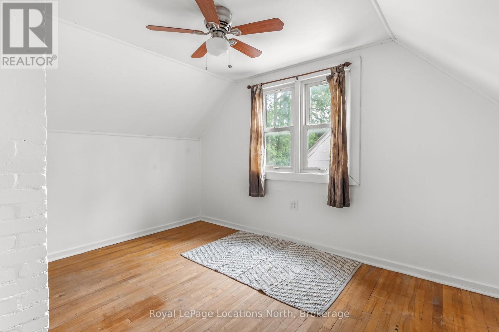 520 MAPLE STREET - 26